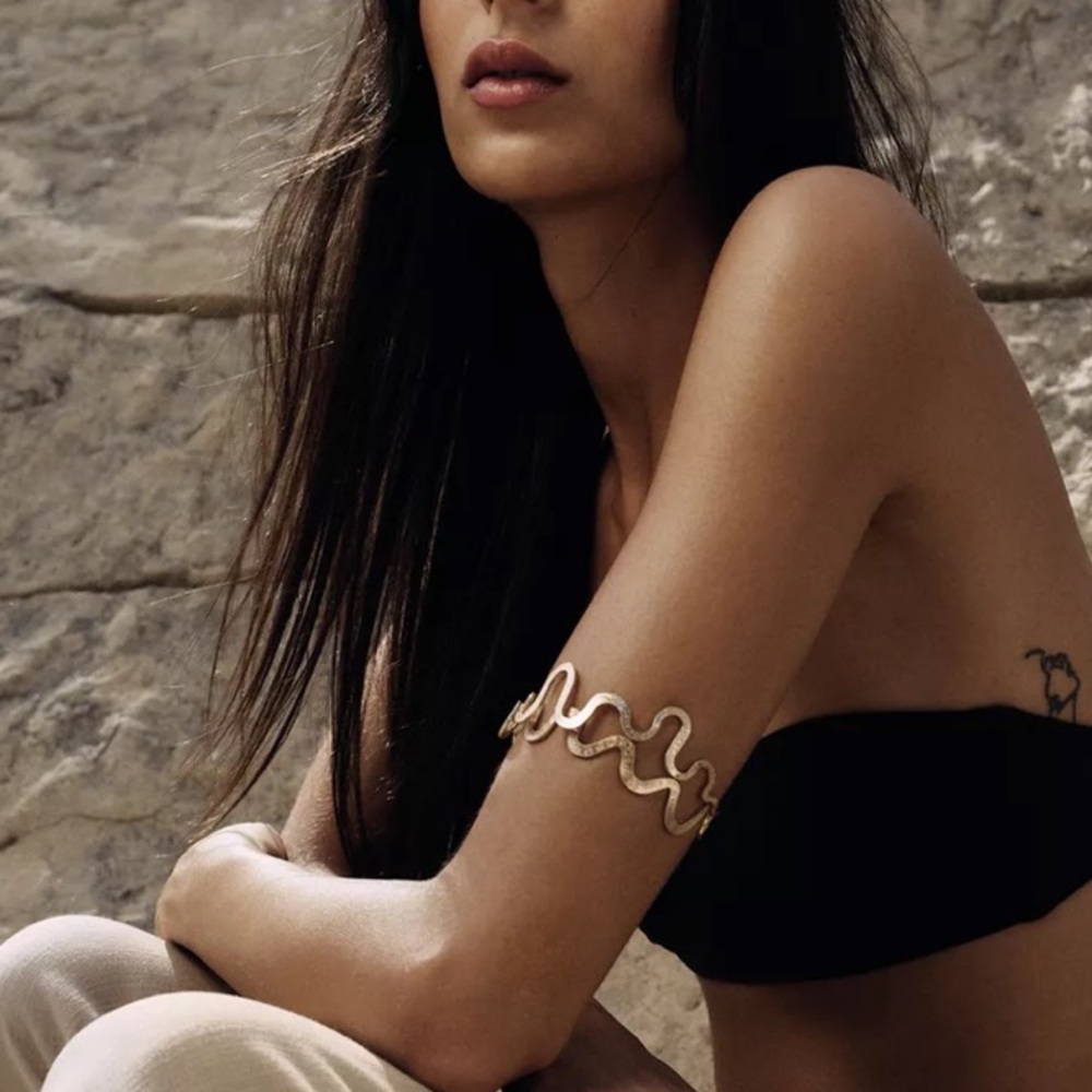 Zara NWT 2 pack of snake bracelets 2702/200 golden